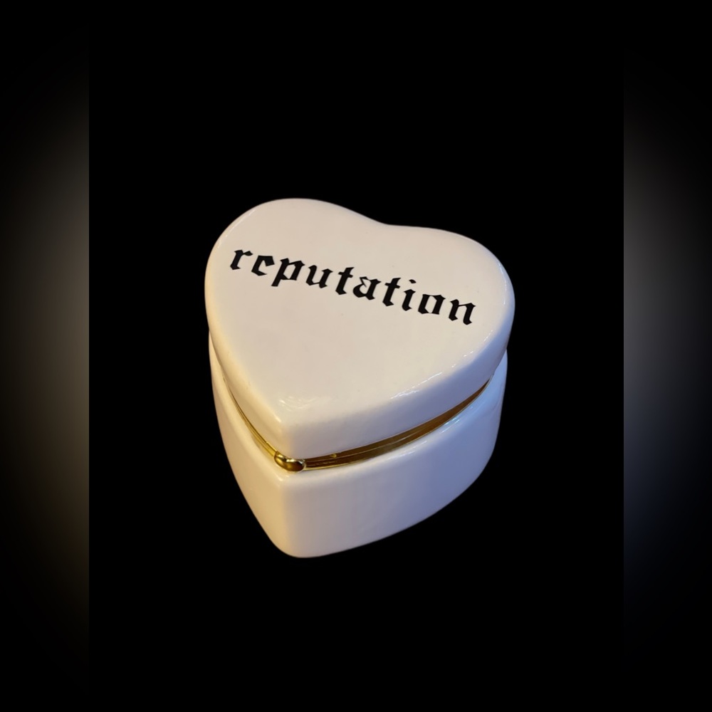 Taylor Swift Reputation Ceramic Heart Box